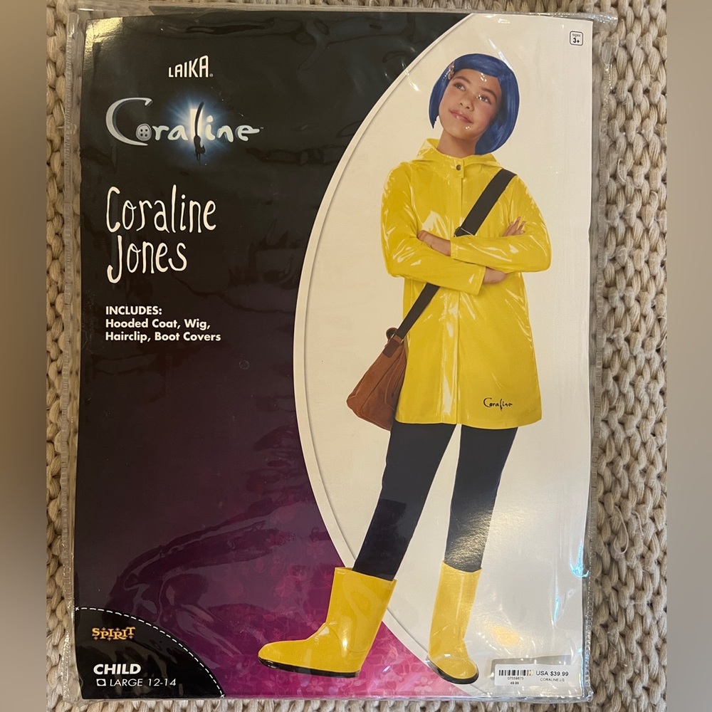 Spirit Halloween child costume